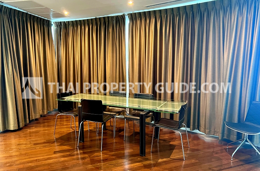 Condominium in Rama 3 